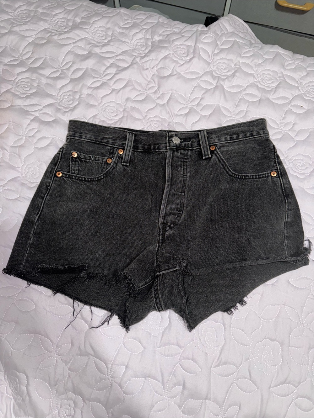 Levi High-Waist Black Denim Shorts